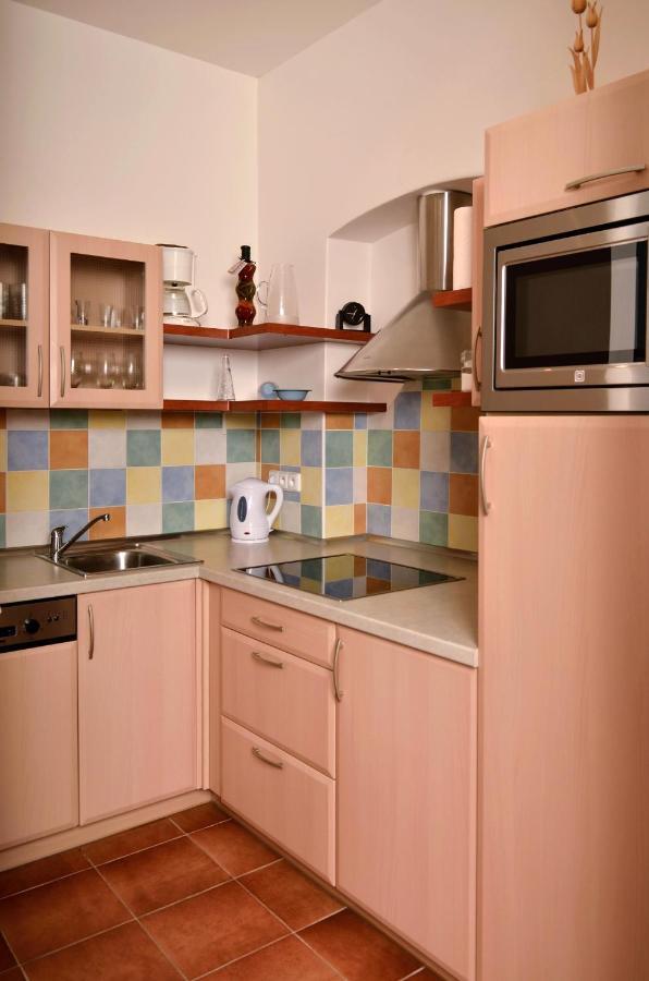 Apartmany Irisis Chvalec Εξωτερικό φωτογραφία